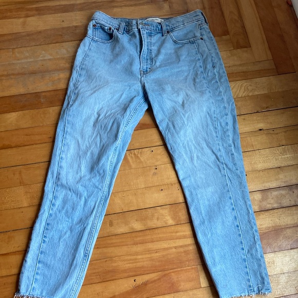 SOLD High rise Abercrombie and Fitch jeans - Picture 1 of 14
